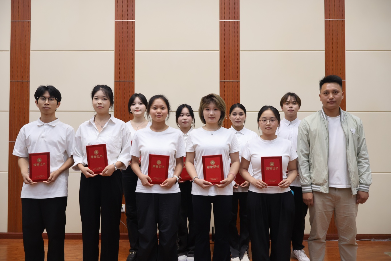 优秀学生干部.JPG