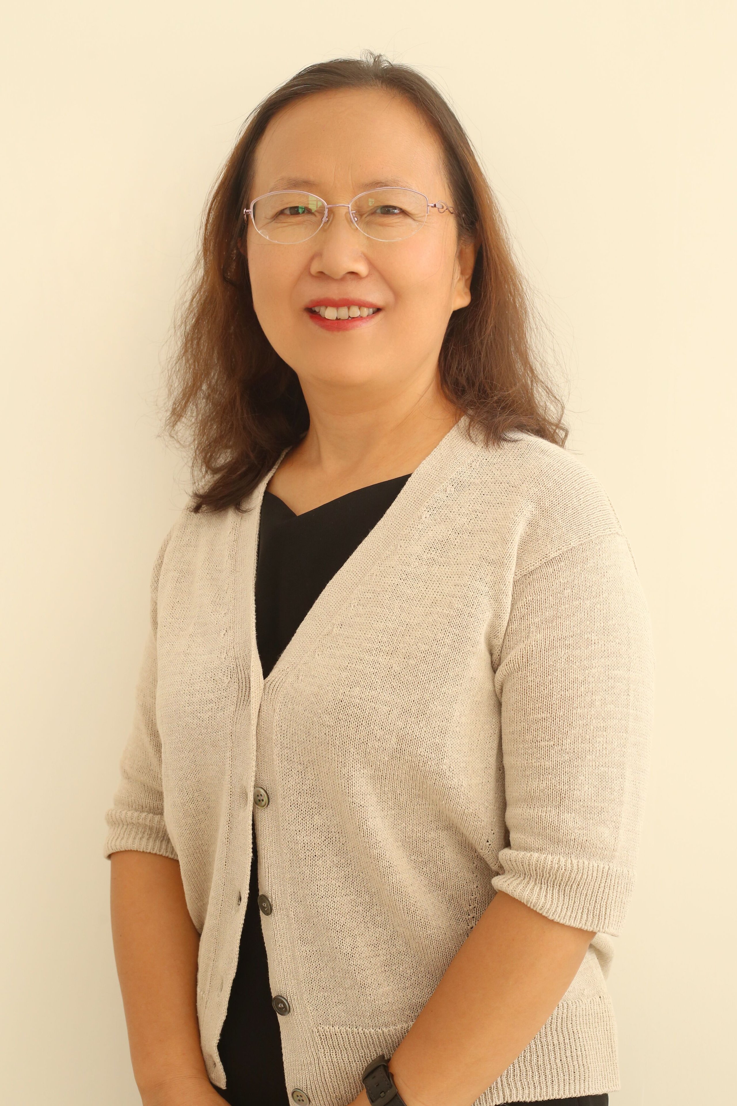 杨华蔚.jpg